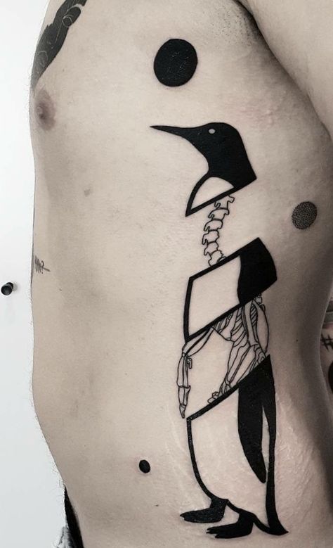 Matteo Nangeroni penguin tattoo Pidgin Tattoo, Emporer Penguin Tattoo, Emporer Penguin, Cool Penguin, Penguin Tattoo, Botanical Illustration, Blackwork, I Tattoo, Drawing Ideas