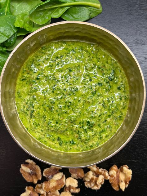 Arugula Pumpkin Seed Pesto nut free dairy free vegan Nut Free Pesto Recipe, Pesto Nut Free, Veggies Pizza, Dairy Free Nut Free Pesto, Arugula Walnut Pesto, Basil Pesto Recipe Nut Free, Pumpkin Seed Pesto, Vegan Pesto Pine Nut, Chimichurri Chicken