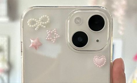 Phone Case Inspo, Easy Tricks, Dekor Diy, Collage Phone Case, Pretty Phone Cases, Iphone Hacks, Phone Inspo, Phone Ideas, Hacks And Tips