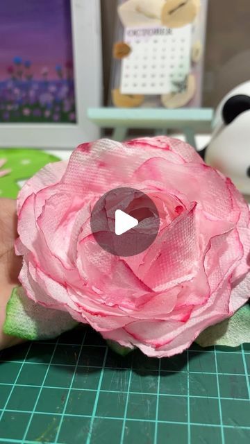 Rishita | Art & Diy ୨ৎ on Instagram: "DIY Tissue paper rose🌹 
.
.
.
(Diy, tissue paper, paper flowers, paper crafts, paper diy, diy rose, paper rose craft, home decor, decor ideas)  #colourslia" Rose Tissue Paper Flowers, Paper Towel Roses Diy, Tissue Paper Flowers For Kids, Tissue Rose, Paper Rose Craft, Tissue Paper Roses, Rose Craft, Paper Flowers For Kids, Paper Roses Diy