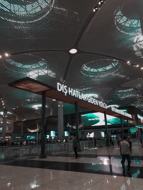 Istanbul Airport, Airport Travel, Turkish Airlines, Turkey Istanbul, Airplane Travel, Classy Aesthetic, Fake Story, Future Life, My Dream Home