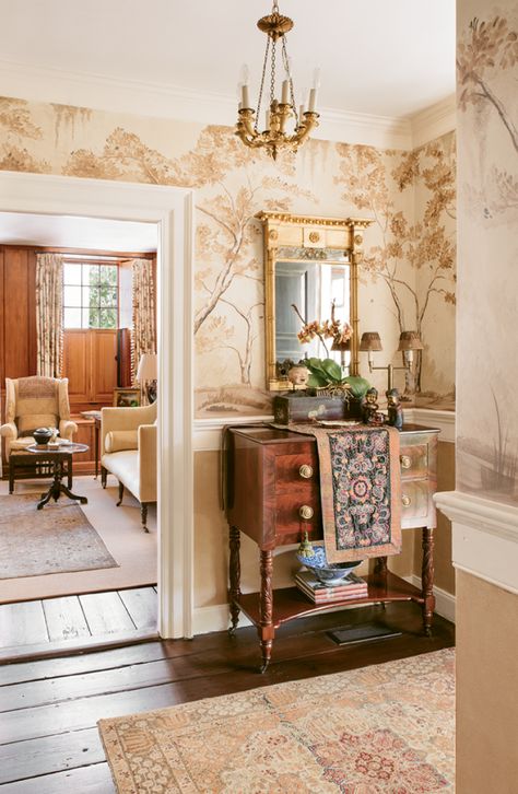 Welcome To Charleston| Charleston Magazine | Charleston, SC Charleston Homes Interiors, Charleston Interior Design, Charleston Architecture, Low Country Homes, Single House, Traditional Chic, Charleston Style, Charleston Homes, Board Member