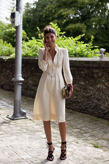 pretty dress Giovanna Battaglia Style, Gio Battaglia, Giovanni Battaglia, Christian Style, Sukienki Maksi, Giovanna Battaglia, Italian Women, Bohol, Beautiful Dresses For Women