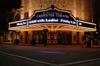 Theater Marquee, Illuminated Lettering, Movie Theater Aesthetic, Art Deco Theater, Cinema Sign, Movie Marquee, Vintage Theatre, Kids Theater, Hotel Entrance