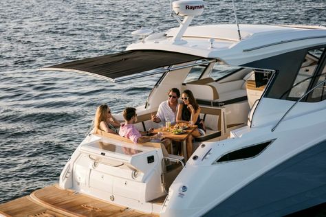 Explore our gallery of factory and aftermarket SureShade-equipped Sea Ray SLX boat models for additional sun protection. Water Sports Photography, Sea Ray Boat, Yacht World, Family Boats, Sport Yacht, Small Yachts, Cruiser Boat, Yacht Builders, Cabin Cruiser