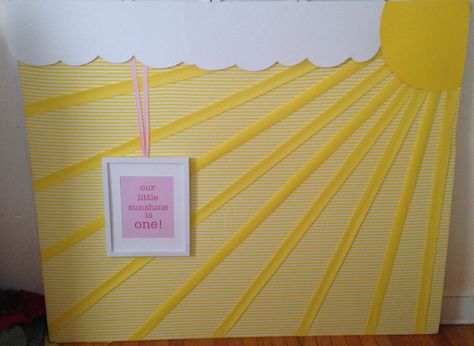 You Are My Sunshine Backdrop, Sunshine Backdrop, Sun Backdrop, Sun Theme, Sunshine Decorations, Sunshine First Birthday, Sunshine Photos, Sunshine Party, Spring Dance