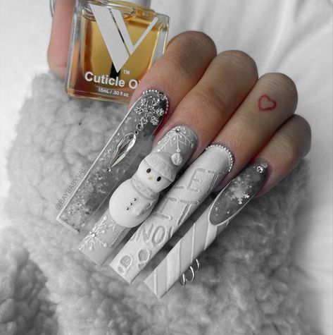 Xxl Christmas Nails, Christmas Long Nails, Extra Christmas Nails, Winter Acrylics, Christmas Inspired Nails, Nails Noel, Christmas Nail Designs Acrylic, Nail Art Designs 2023, Nail Noel