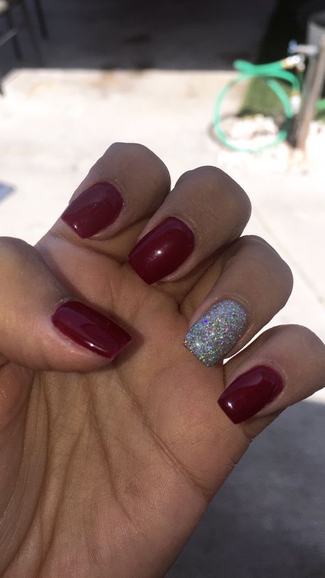 Dark Red And Silver Nails, Red And Silver Glitter Nails, Dark Red Nails With Glitter, Red Nails With Silver Glitter, Dark Red Christmas Nails, Mum Nails, Cheer Nails, Sparkly Christmas Nails, Red And Silver Nails