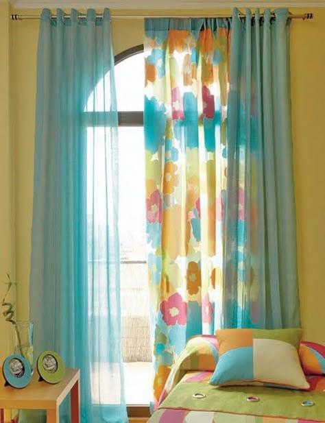 colorful bedroom Curtain Display, Blue Kitchen Curtains, Window Curtain Designs, Indian Bedroom Decor, Indian Room Decor, Cute Curtains, Amazing Scenery, Colourful Living Room, Trendy Living Rooms