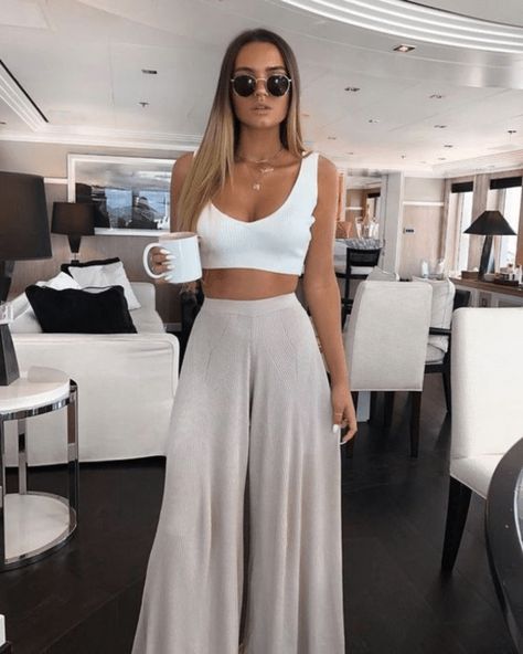 Work From Home Outfit Ideas, Work From Home Outfit, 30 Fashion, 30 Outfits, Chique Outfits, Mode Inspo, Home Outfit, New Trend, Mode Inspiration