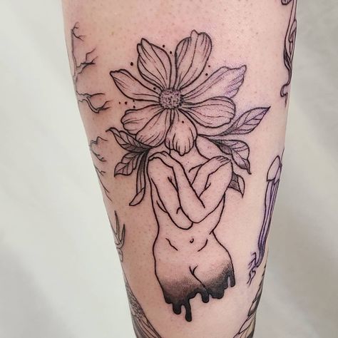 Floral Lady Tattoo, Flower Lady Tattoo, Lady Tattoo, Minimalistic Tattoos, Mama Tried, Flower Lady, Floral Tattoos, Mini Tattoo, Girl Tattoo