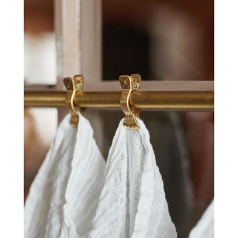 evol deVOL Aged Brass Café Curtain Rails 2 Cafe Curtain Breakfast Nook, Linen Cafe Curtains Bathroom, French Curtain Rods, French Curtain Rod, Classic Shelves, Cafe Curtains Kitchen, Inside Window, Cafe Rod, Cafe Curtain Rods