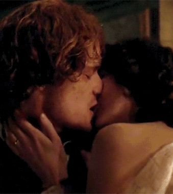 Sam Heughan Jamie And Claire Gif, World Kiss Day, Jamie Outlander, Scotland Outlander, Outlander Jamie Fraser, Outlander Characters, The Reckoning, Outlander Quotes, Outlander Season 1