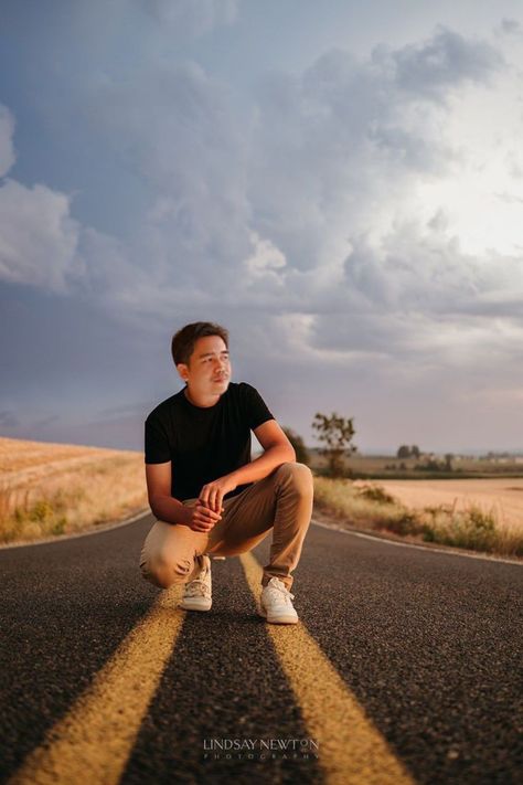 Sitting Poses Male, Guy Sitting Poses, Sitting Down Male Poses, Man Squatting Pose, Masculine Sitting Poses, Guy Squatting Pose, Sitting Poses Men, City Shoot, Sitting Poses