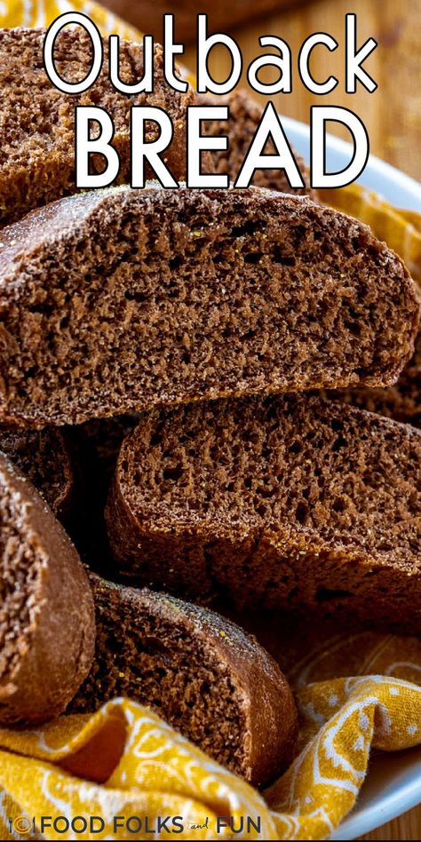 Outback Bread Recipe, Steakhouse Bread Recipe, Bushman Bread, Outback Steakhouse Bread, Outback Bread, Steakhouse Bread, Copycat Outback, Brown Bread Recipe, Rye Bread Recipes