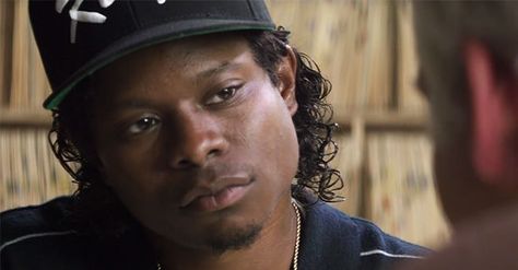 Today is Jason Mitchell's Birthday!!! The 27 year-old Actor was born in New Orleans and is most recognized for his portrayal of Eazy-E in the Straight Outta Compton bio-pic. Jason Mitchell, Eazy E, Outta Compton, Straight Outta Compton, Aesthetic Clothing Stores, Gangsta Rap, Urban Lifestyle, 27 Years Old, Straight Outta