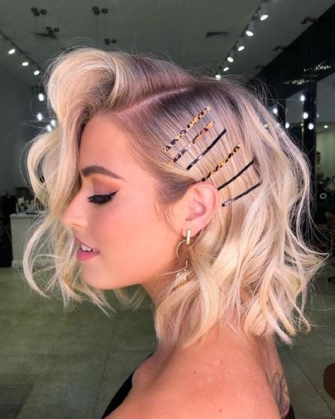 Blond Hairstyles, Cute Prom Hairstyles, Medium Blonde Hair, Prom Hairstyles For Short Hair, Fabulous Hair, Peinados Fáciles Para Cabello Corto, Penteado Cabelo Curto, Short Haircut, Prom Hairstyles