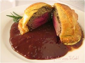 Cumberland Sauce Recipes, Cumberland Sauce, Pie Crust From Scratch, Beef Wellington Recipe, Leftover Dough, Clean Baking, Yummy Dishes, Happy Food, Herbs De Provence