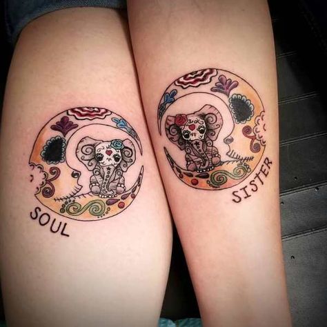 Sister Tattoos 082619 50 - 50 Best Friend Tattoo Designs Idea Sister Friend Tattoos, Soul Sister Tattoos, Special Tattoo, Best Friend Tattoo, Mother Son Tattoos, Matching Friend Tattoos, Matching Tats, Matching Best Friend Tattoos, Bestie Tattoo