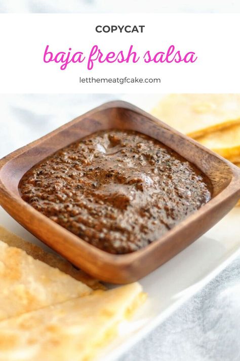 Salsa Ranchera Recipe, Baja Fresh Black Salsa, Black Salsa, Baja Fresh Salsa Recipe, Roasted Salsa Recipe, Smoked Salsa, Mexican Salsa Recipes, Fresh Salsa Recipe, Party Dip Recipes