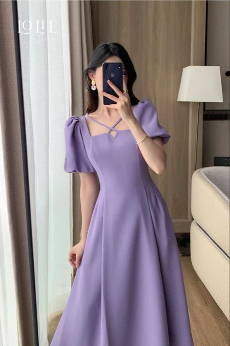 Korean Casual Outfits Dresses, Kawrfual Design, Korean Frock Design, Sunday Dress Design, Simple Frock Design, Simple Frocks, Gowns Dresses Elegant, Stylish Short Dresses, Sunday Dress