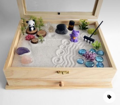 Lucky Cat Statue, Garden Meditation, Sand Garden, Tattoo Plant, Garden Boxes Diy, Mini Zen Garden, Zen Decor, Dragon Figurines, Cat Statue