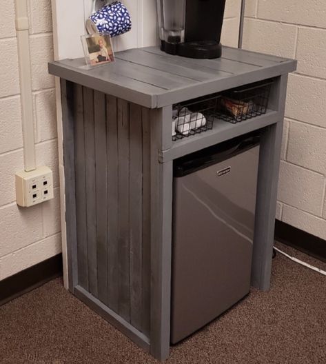 Mini Fridge Bathroom, Coffee Station Ideas With Mini Fridge, Salon Mini Fridge, Mini Fridge Office Ideas, Mini Fridge Office Set Up, Stand For Mini Fridge, Small Office Coffee Station Mini Fridge, Diy Cabinet For Mini Fridge, Table Over Mini Fridge