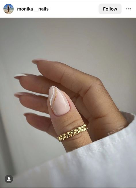 Short Classy Nails, Paznokcie Hello Kitty, Almond Gel Nails, Sophisticated Nails, Money Nails, Natural Nails Manicure, Popular Nail Colors, Minimal Makeup Look, Kutek Disney