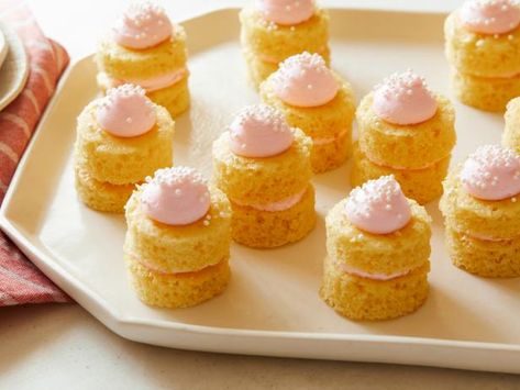 Petit Fours Recipe, Tea Party Recipes, Petit Four Recipes, Measuring Flour, Pan Cake, Vegetarian Bake, Recipes Cookies, Finger Sandwiches, Tea Party Food