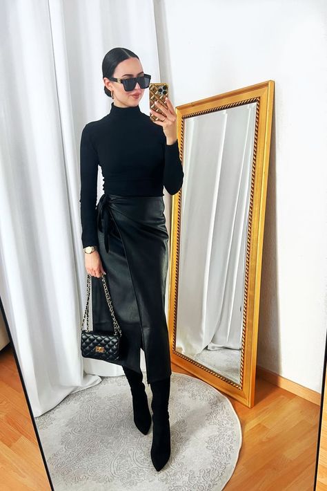 Tight Black Turtleneck and Black Leather Wrap Skirt Outfit Leather Long Skirt Outfit, Long Black Leather Skirt Outfit, Old Money Black Outfit, Black Leather Skirt Outfits, Long Leather Skirt Outfit, Leather Skirt Outfit Winter, Faux Leather Skirt Outfit, Leather Pencil Skirt Outfit, Maxi Leather Skirt