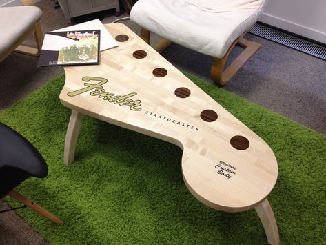 Fender table with LPs Music Furniture, Home Music Rooms, Guitar Room, Music Studio Room, Music Room Decor, Music Decor, Mobile Bar, Music Themed, Music Room