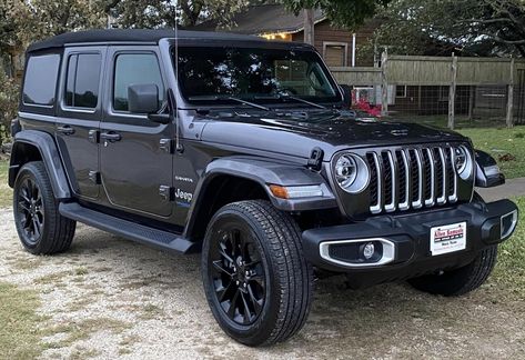 Jeep Wrangler Unlimited JL Sahara 4XE Jeep Sahara Unlimited, Jeep Sahara, Black Suit Men, Jeep Stuff, Suit Men, Wrangler Unlimited, Jeep Wrangler Unlimited, Cars Luxury, Jeep Life