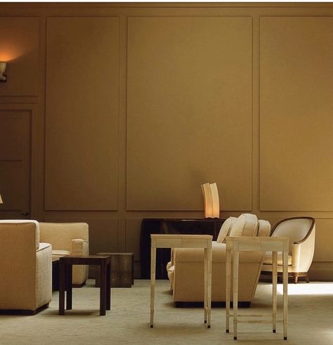 Jean Michel Frank Interiors, Jean Michel Frank, Moody Interiors, London Flat, Vintage Interiors, Jean Michel, Grand Palais, Dream Apartment, Beautiful Furniture