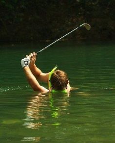 Water hazzard...lol been there.... pinned by www.countryclubsinflorida.com Golf 7 R, Golf Ball Crafts, Golf Photography, Golf School, Golf Rules, Golf Tips For Beginners, Golf Quotes, Perfect Golf, Golf Player