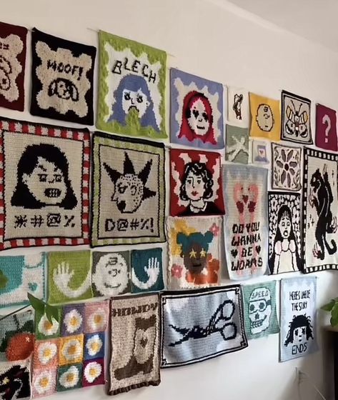 by @/destinymakes Knitted Wall Art, Yarn Room Ideas, Crochet Wall Tapestry, Tapestry Crochet Ideas, Crochet Tapestries, Pixel Crochet, Tapestry Crochet Patterns, Crochet Decoration, Crochet Fashion Patterns