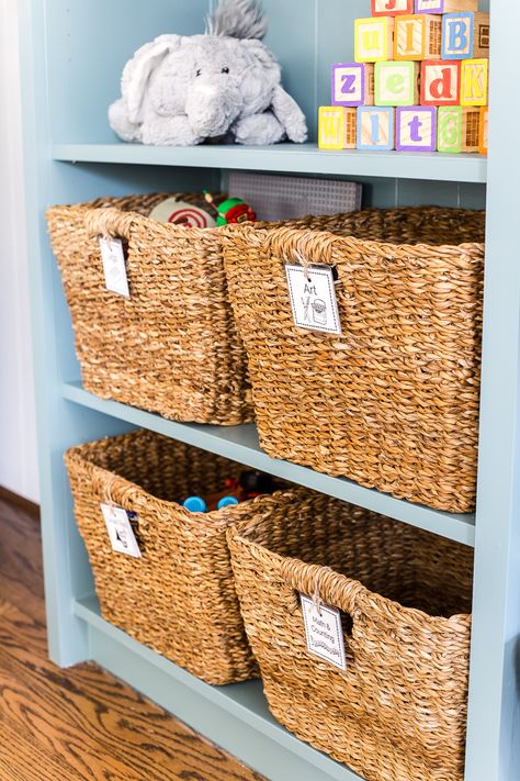 A free printable set of toy organization labels for bins with pictures and legible font to make clean up easier for pre-reading children. #playroom #toyorganization #organizing #toyorganizing #freeprintables #labels Cube Storage Baskets Playroom, Kids Basket On Wall Storage, Labeling Toy Bins, Bookshelf Baskets Toys, Children’s Bedroom Toy Storage, Organizing Labels, Playroom Storage, Farmhouse Side Table, Playroom Organization