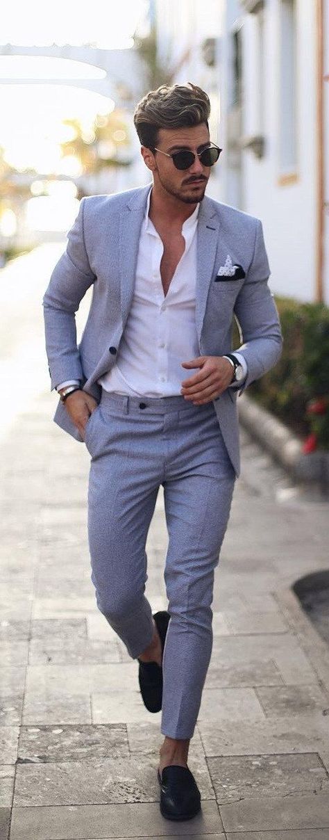 Summer Suits Ideas For Men To Style Summer Wedding Men, Summer Wedding Suits, Summer Suits Men, Mens Casual Suits, Man In A Suit, Mens Summer Outfits, Wedding Outfit Men, Successful Men, Designer Suits For Men