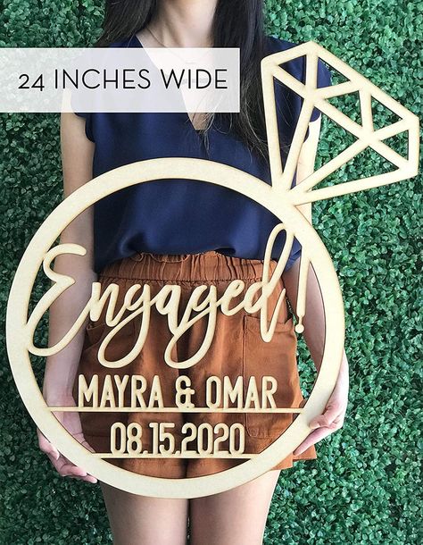 Custom Engagement Party Sign Engagement Gifts for Couple - Etsy UK Just Engaged Decorations, Engagement Party Centerpieces, Engagement Party Backdrop, Engagement Party Sign, Engagement Photo Props, Custom Engagement Gifts, Engagement Decor, Engagement Party Favors, Cute Engagement Rings