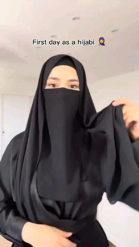 Hijab Veil Style, Nikab Girl, Jilbab Hijab Style, Niqab Fashion Hijab Outfit, Abaya With Niqab, Niqabi Outfit, Niqab Ideas, Niqab Inspiration, Hijab Aesthetic Outfit