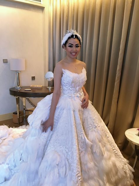 The Swan Princess by Lisa LUVAZE • Wedding Makeup Artists & Hair Stylists in Indonesia | Bridestory.com Swan Princess Wedding, Lake Wedding Dress, Quince Theme Ideas, Dresses Fantasy Gowns, Swan Lake Wedding, Swan Wedding, The Swan Princess, Quince Stuff, Swan Dress