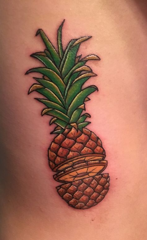 Pinapple Tattoos, Sliced Pineapple, Pineapple Tattoo, Leaf Tattoos, Maple Leaf Tattoo, I Tattoo, Tatting, Tattoo Ideas, Pineapple