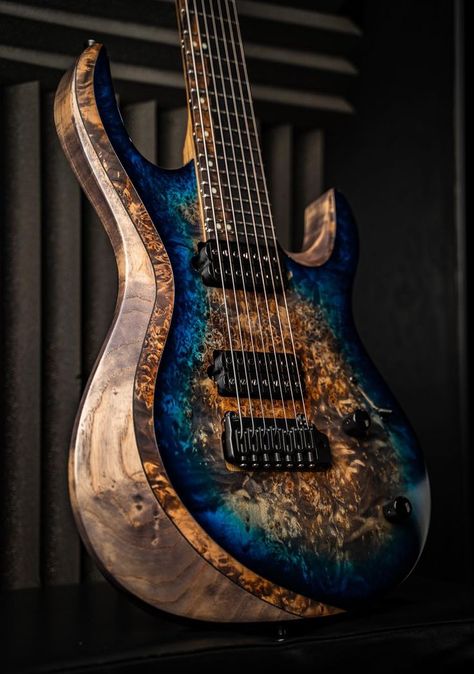 Guitar Art Project, Resin Guitar, Custom Bass Guitar, Guitar Artwork, Luthier Guitar, Guitar Room, Electric Guitar Design, Diy Instruments, Custom Electric Guitars