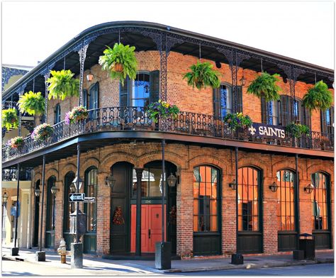 New Orleans French Quarter Hotels, New Orleans Style Homes, New Orleans Bars, New Orleans Architecture, New Orleans Hotels, New Orleans French Quarter, New Orleans Homes, Big Easy, New Orleans Louisiana