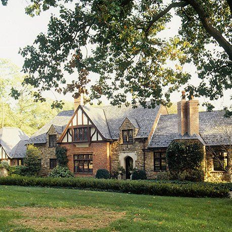 Tudor Style Tudor House Exterior, Tudor Homes, English Homes, Tudor Architecture, Exterior Color Palette, English Architecture, Tudor Style Homes, English Country Style, Brick Stone