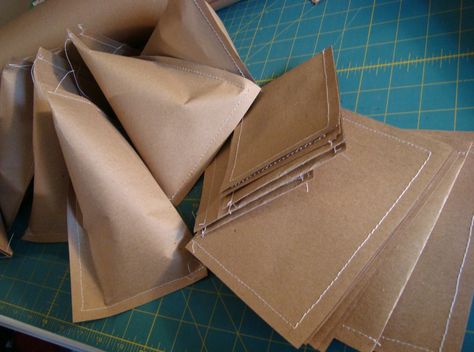 packaging Packaging Tutorial, Paper Grocery Bags, Paper Bag Crafts, Sewing Machine Thread, Ribbon Candy, Brown Paper Packages, Handmade Envelopes, Brown Paper Bag, Mailing Envelopes