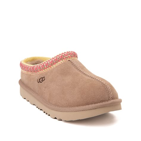 UGG® Tasman II Slipper - Little Kid / Big Kid - Beachwood | Journeys Chestnut Tasman Uggs Outfit, Pink Tasman Uggs, Ugg Slippers Tasman, Tasman Uggs, Money Board, Cute Uggs, Girl Uggs, Ugg Store, Pink Uggs