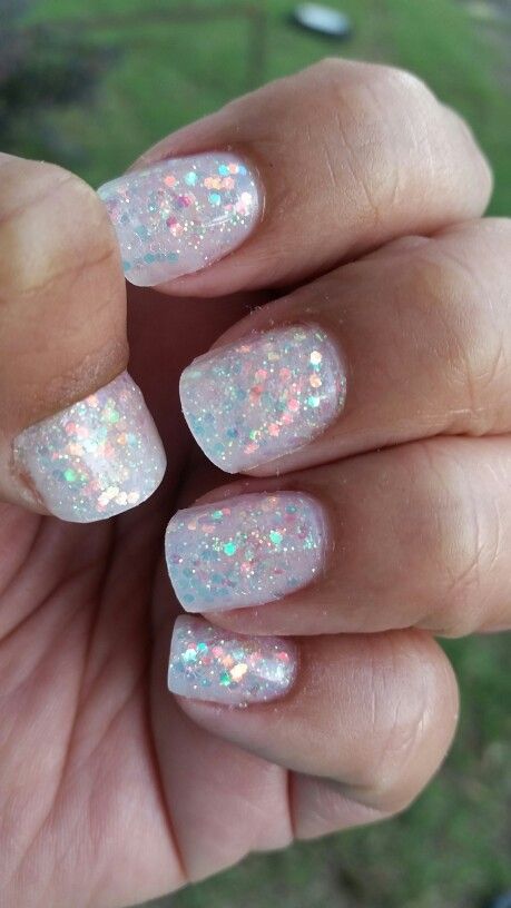 Translucent Glitter Nails, Concert Dip Nails, Clear Glitter Gel Nails, Clear Glitter Dip Nails, Clear Nails With Glitter, White Nails With Confetti Glitter, Glasto Nails, White And Purple Sparkle Nails, Clear Silver Glitter Nails