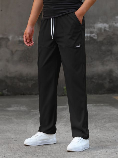 Jogging Pants Outfit Men, Lower For Men, Sweat Pants For Men, Mens Black Pants, Sweat Outfits, Black Jogging Pants, Sweat Pants Men, Adidas Outfit Men, Jogging Pants Men