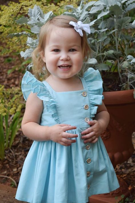 Baby Frock Pattern, Girls Dresses Sewing, Kids Frocks Design, Kids Dress Wear, Kids Dress Patterns, Baby Dress Design