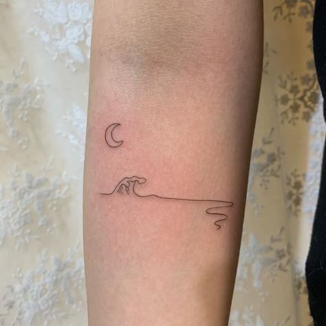 Moon and Sea Korean Sketch, Turtle Tattoo Designs, Tattoos Inspiration, Sea Tattoo, Handpoke Tattoo, Sun Tattoos, Waves Tattoo, Dainty Tattoos, Baby Tattoos